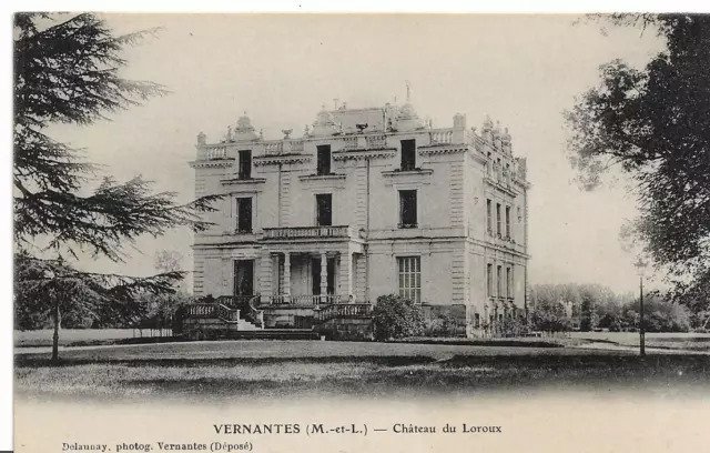 10. Chateau du Loroux