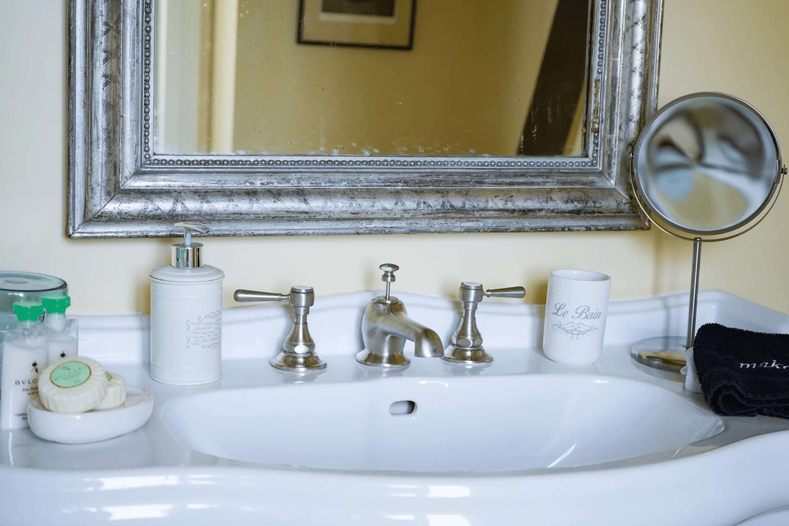 6. Bedroom 9 bathroom