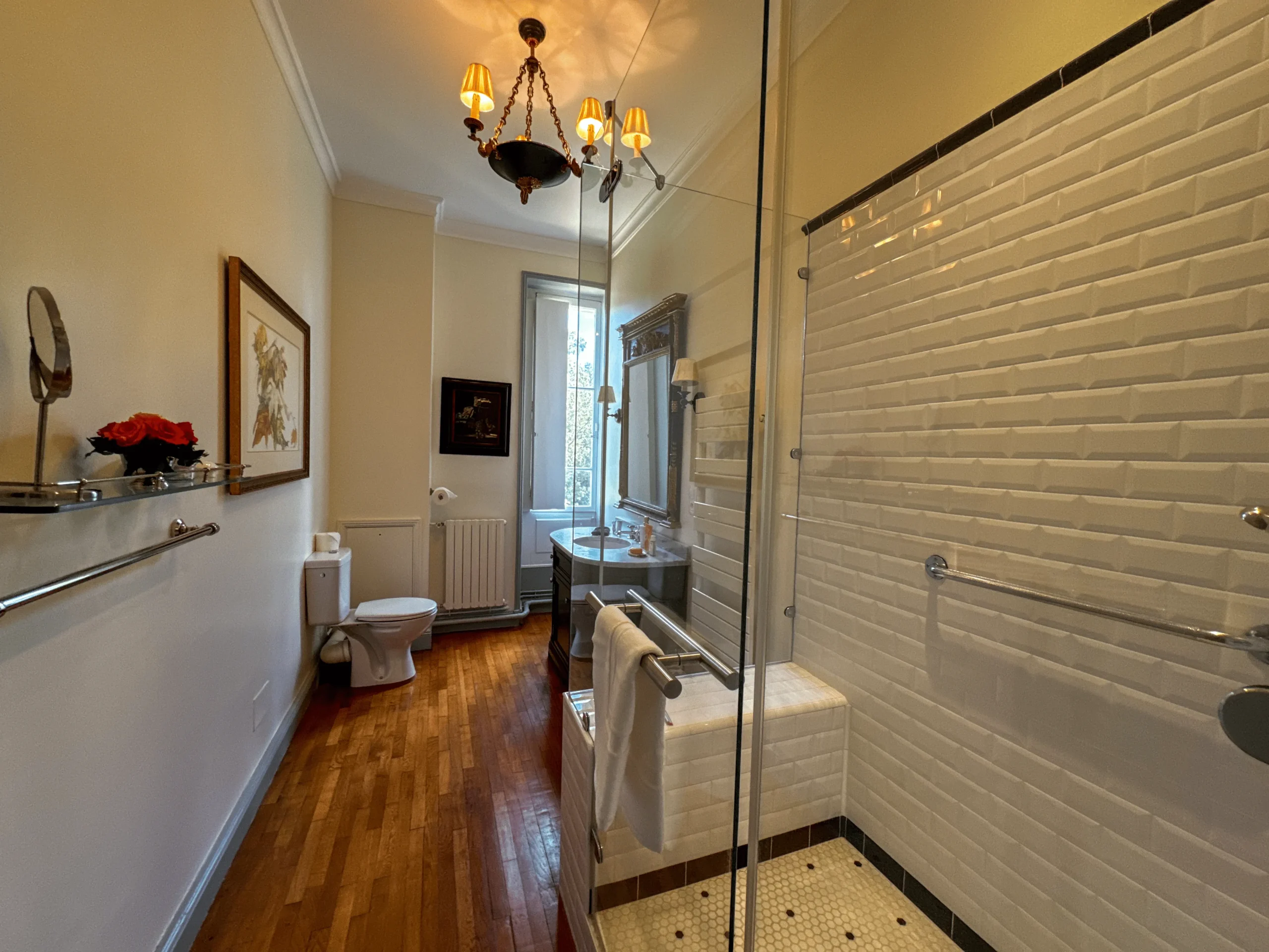 7. Bedroom 2 bathroom