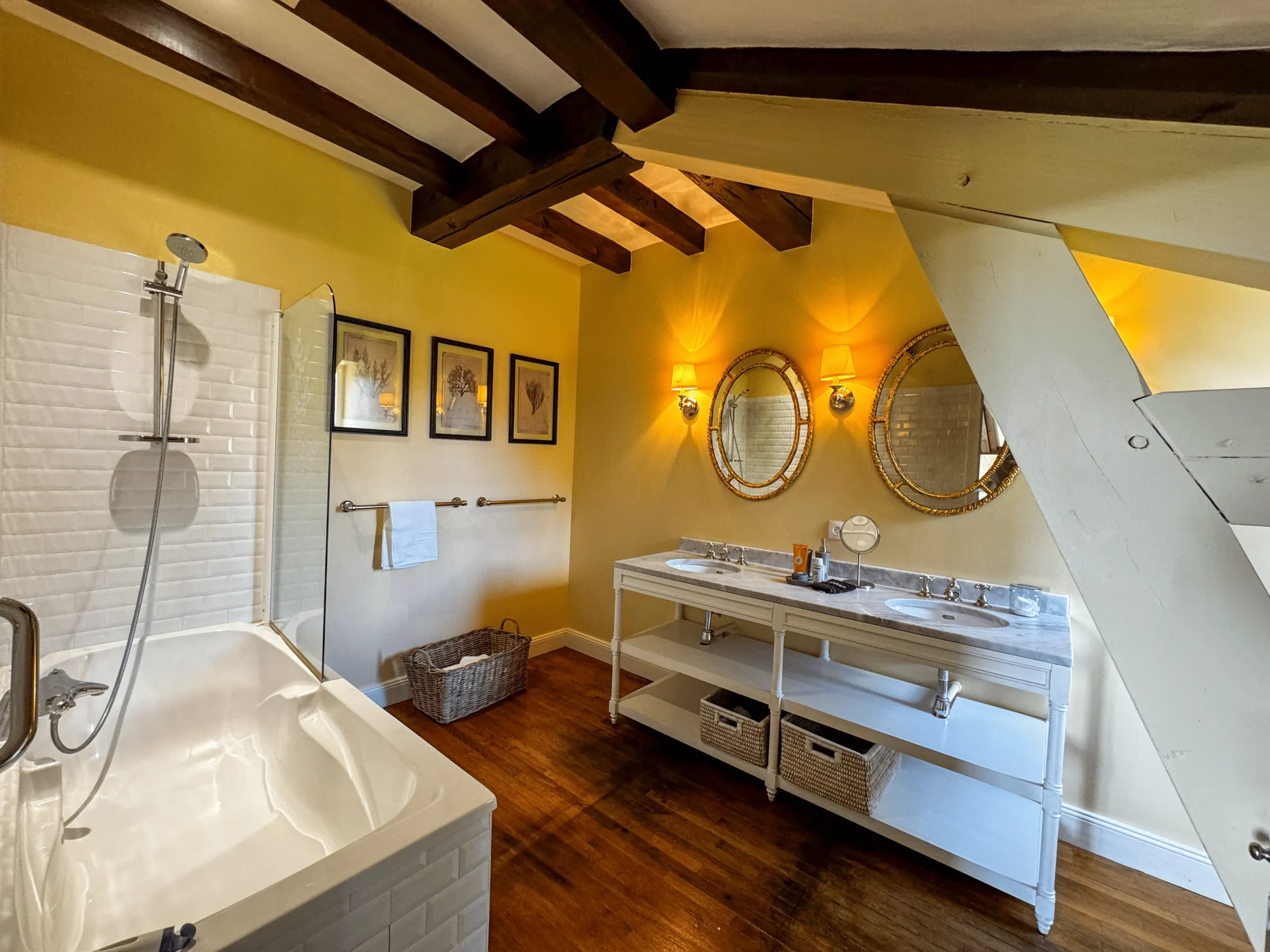 7. Bedroom 5 bathroom